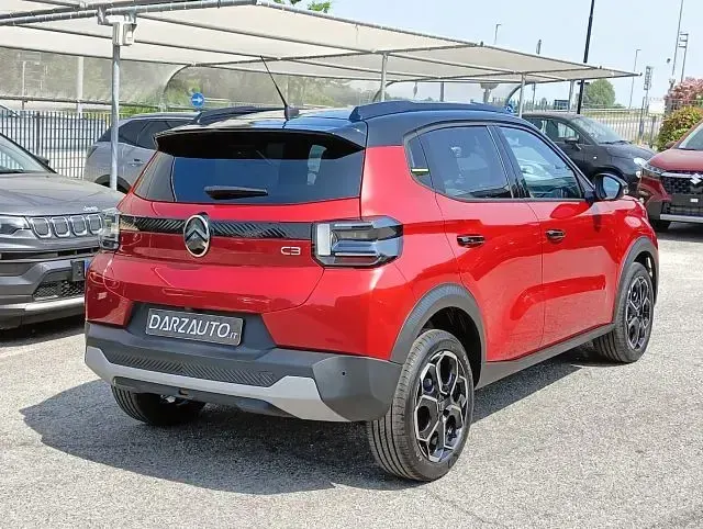 Nuova Citroën C3 PureTech 101 CV (74 kW) 2026 Rosso tetto nero metallizzato SUV