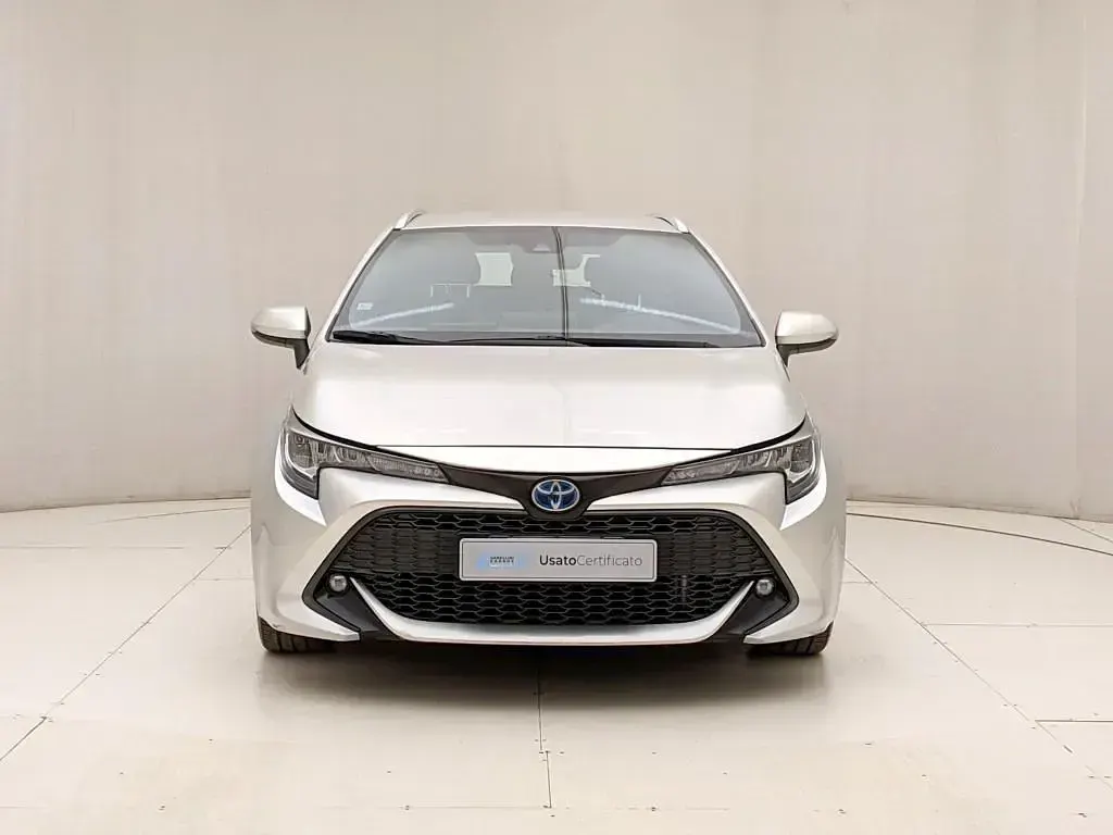 Usata Toyota Corolla Active 98 CV (72 kW) 2021 Grigio Station wagon