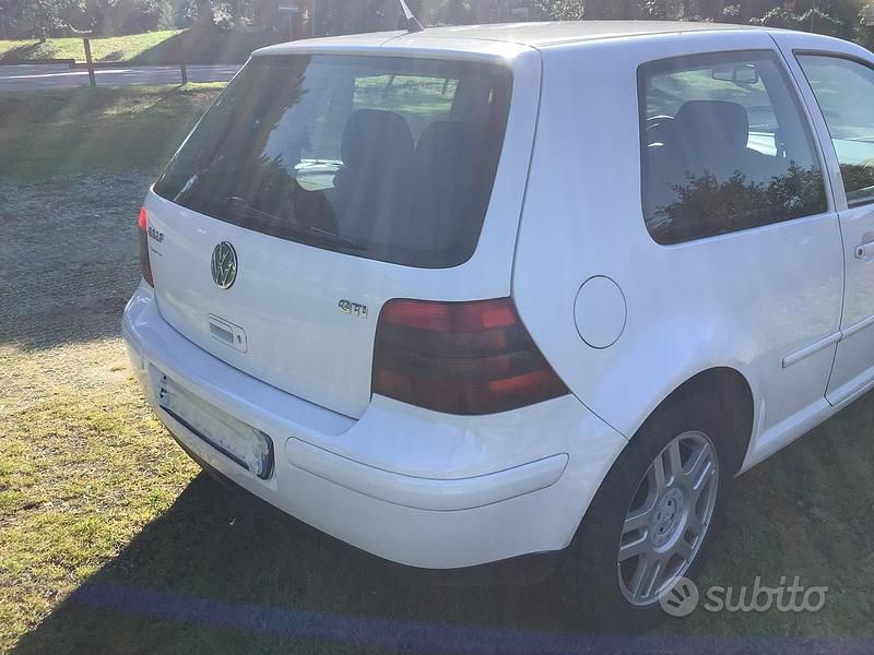 Usata VW Golf III GTI 180 CV (132 kW) 1999 Bianco Berlina