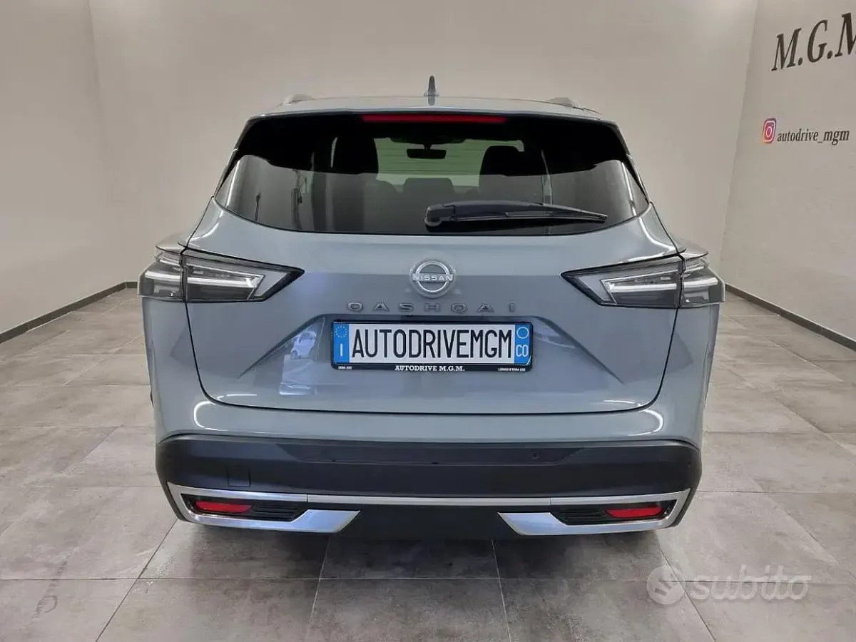 Nuova Nissan Qashqai N-Connecta 140 CV (102 kW) 2026 Grigio SUV