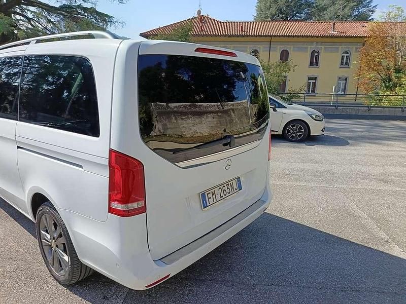 Usata Mercedes V250 Premium 190 CV (139 kW) 2018 Bianco Monovolume