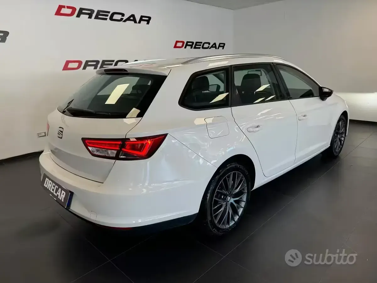 Usata Seat Leon ST CONNECT 110 CV (80 kW) 2016 Bianco Station wagon