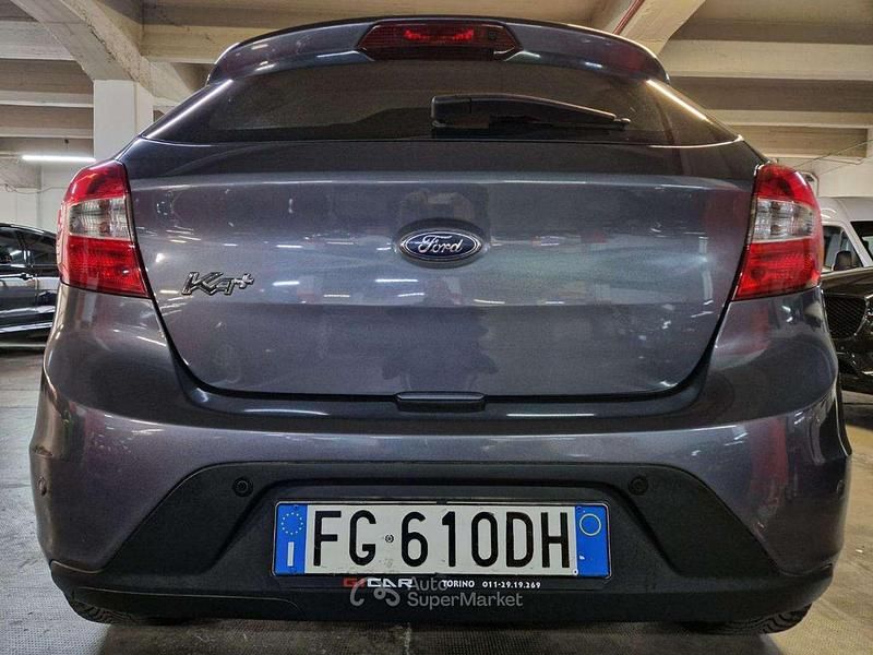 Usata Ford Ka Plus 86 CV (63 kW) 2016 Grigio Utilitaria