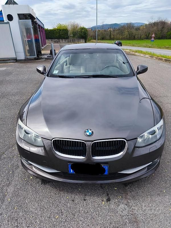 Usata BMW 320 Cabriolet 184 CV (135 kW) 2011 Bronzo Cabrio