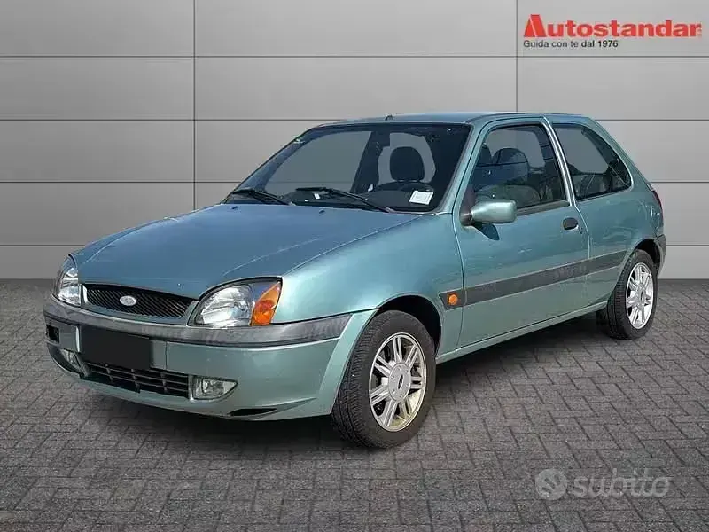 Usata Ford Fiesta Ghia 75 CV (55 kW) 2001 Utilitaria