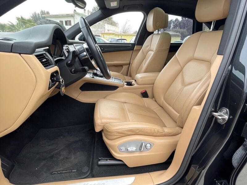 Usata Porsche Macan 252 CV (185 kW) 2016 Grigio SUV