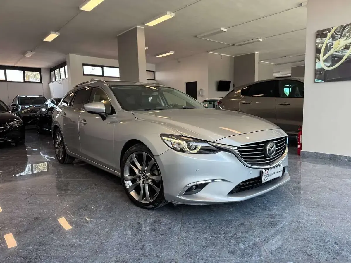 Usata Mazda 6 175 CV (128 kW) 2016 Grigio met Station wagon