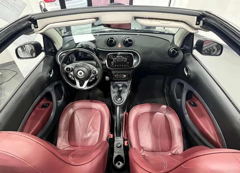 Usata Smart ForTwo Cabrio Passion 71 CV (52 kW) 2016 Nero Cabrio