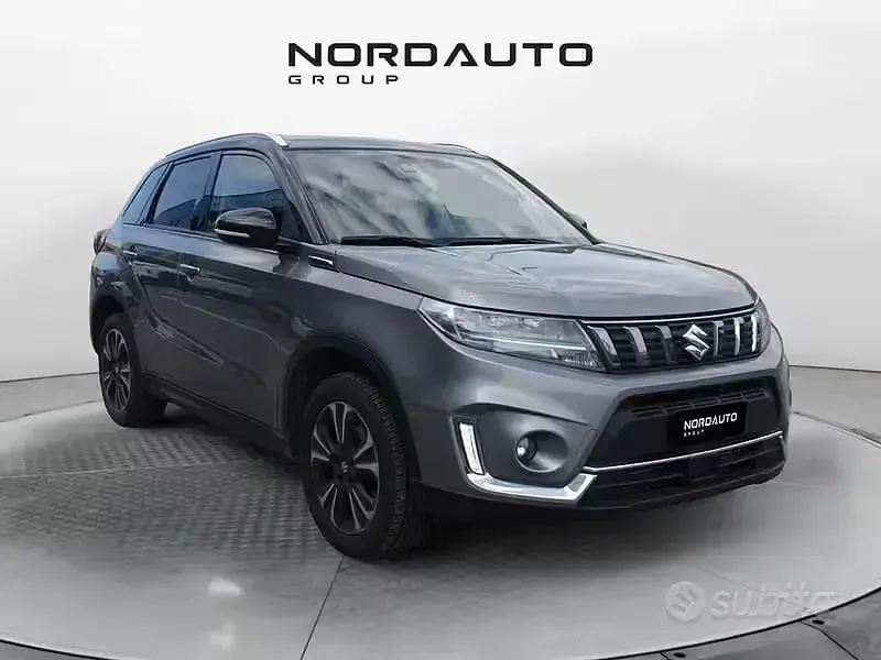 Usata Suzuki Vitara 2021 Grigio SUV