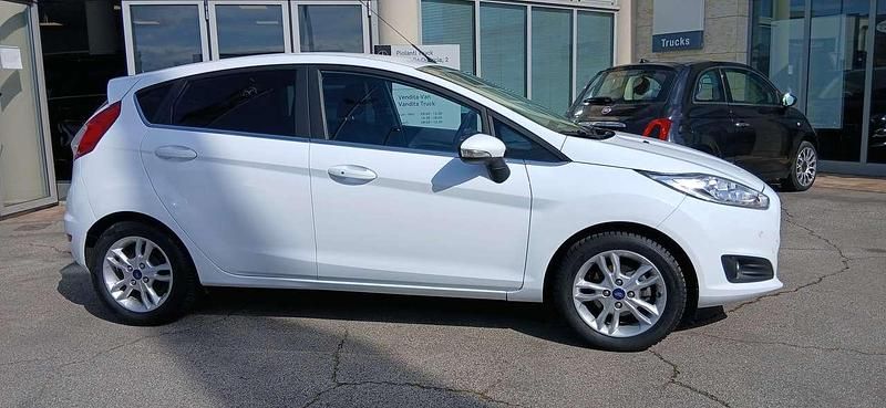 Usata Ford Fiesta Titanium 95 CV (69 kW) 2016 Other Berlina