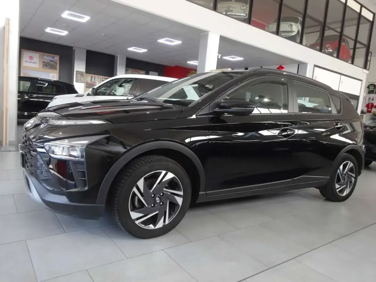 Usata Hyundai Bayon 82 CV (60 kW) 2022 Nero SUV