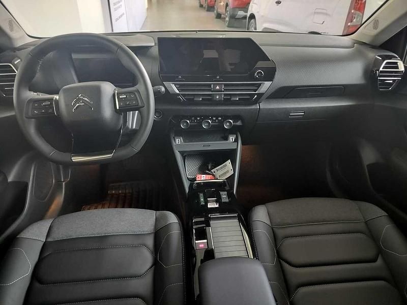 Neu Citroën e-C4 Shine 100 kW (136 PS) 2025 Weiß Limousine