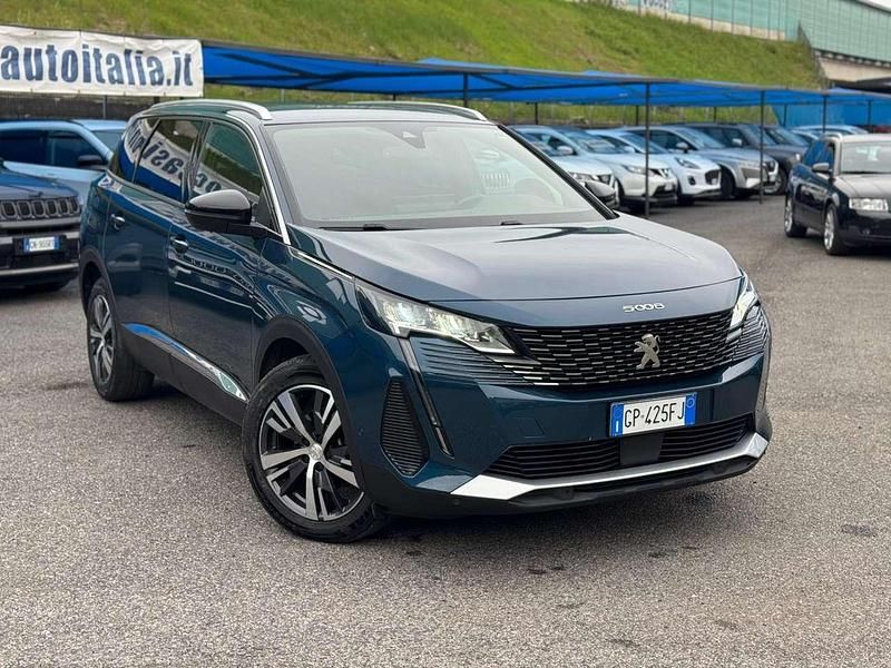 Usata Peugeot 5008 Allure 131 CV (96 kW) 2023 Blu/azzurro SUV