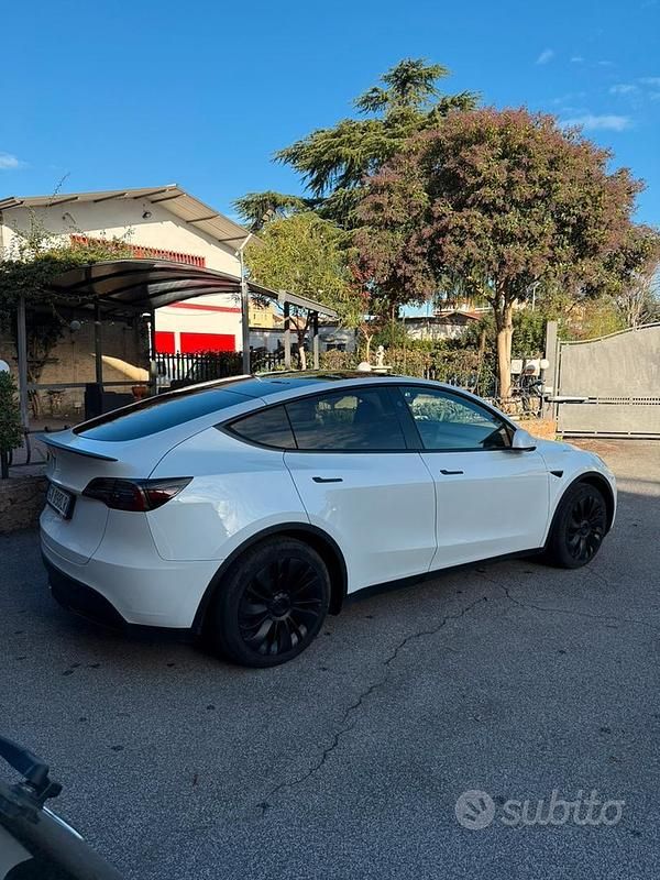 Usado Tesla Model Y 114 kW (155 CV) 2024 SUV
