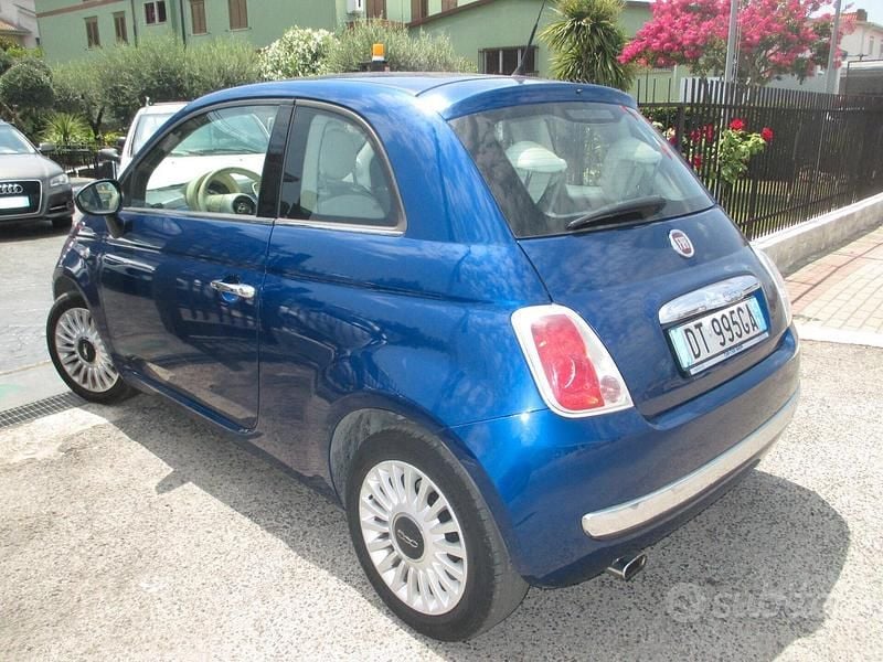 Usata Fiat 500 Lounge 51 CV (37 kW) 2009 Blu Berlina