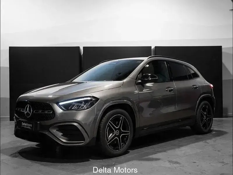 Usata Mercedes GLA200 Advanced Plus 150 CV (110 kW) 2026 SUV