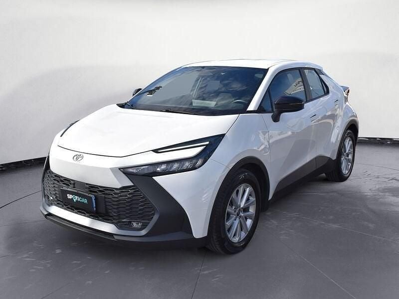 Usata Toyota C-HR Active 140 CV (102 kW) 2024 SUV