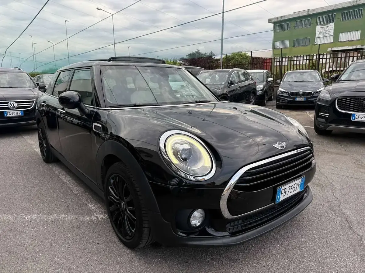 Usata Mini Cooper D Clubman Hype 150 CV (110 kW) 2016 Nero Station wagon