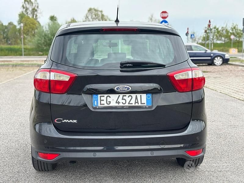 Usata Ford C-MAX Titanium 110 CV (80 kW) 2010 Nero Monovolume