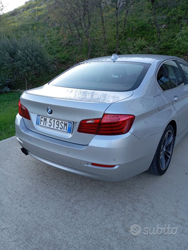 Usata BMW 520 184 CV (135 kW) 2015 Grigio Berlina