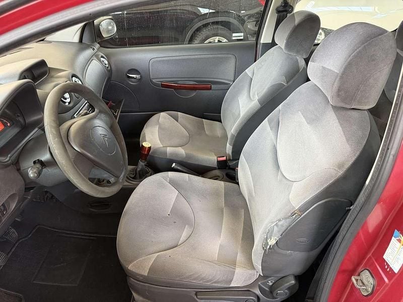 Usata Citroën C2 Elegance 60 CV (44 kW) 2005 Rosso Utilitaria