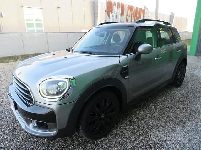 Usata Mini Cooper Countryman 136 CV (100 kW) 2019 Grigio SUV