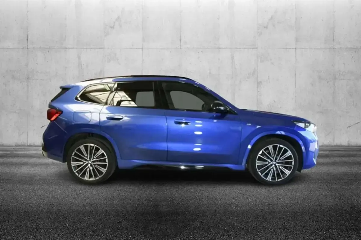 Usata BMW X1 M Sport 150 CV (110 kW) 2023 Blu/azzurro SUV