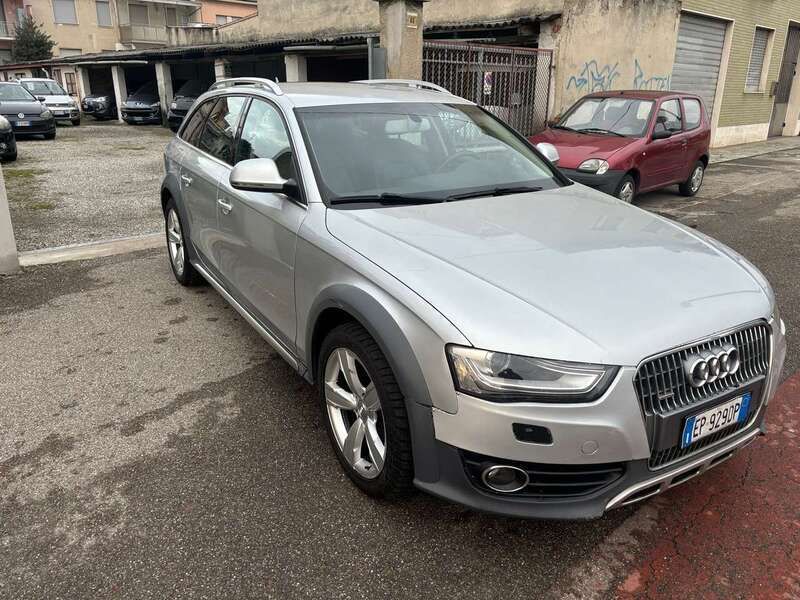 Usata Audi A4 Allroad 177 CV (130 kW) 2012 Grigio Station wagon