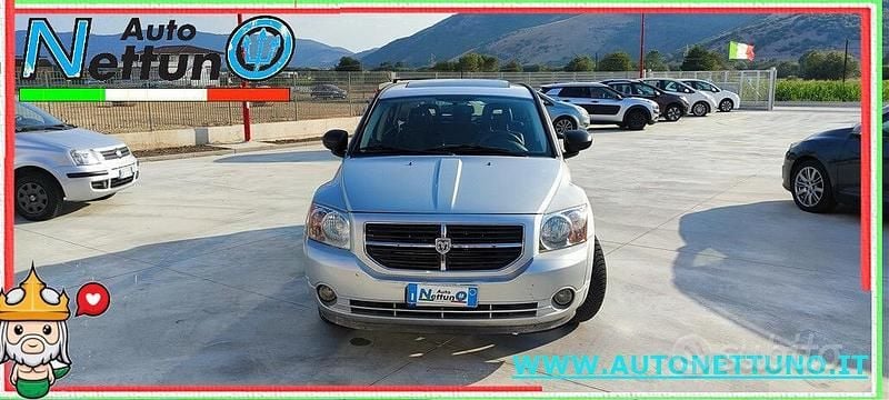 Usata Dodge Caliber SXT 140 CV (102 kW) 2010 Grigio Utilitaria