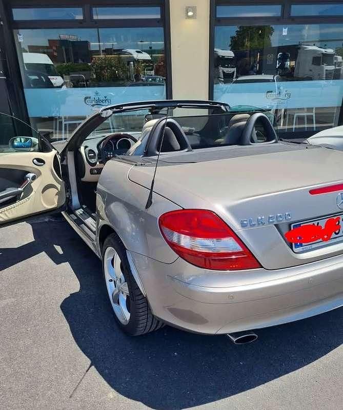 Usata Mercedes SLK200 163 CV (119 kW) 2005 Cabrio