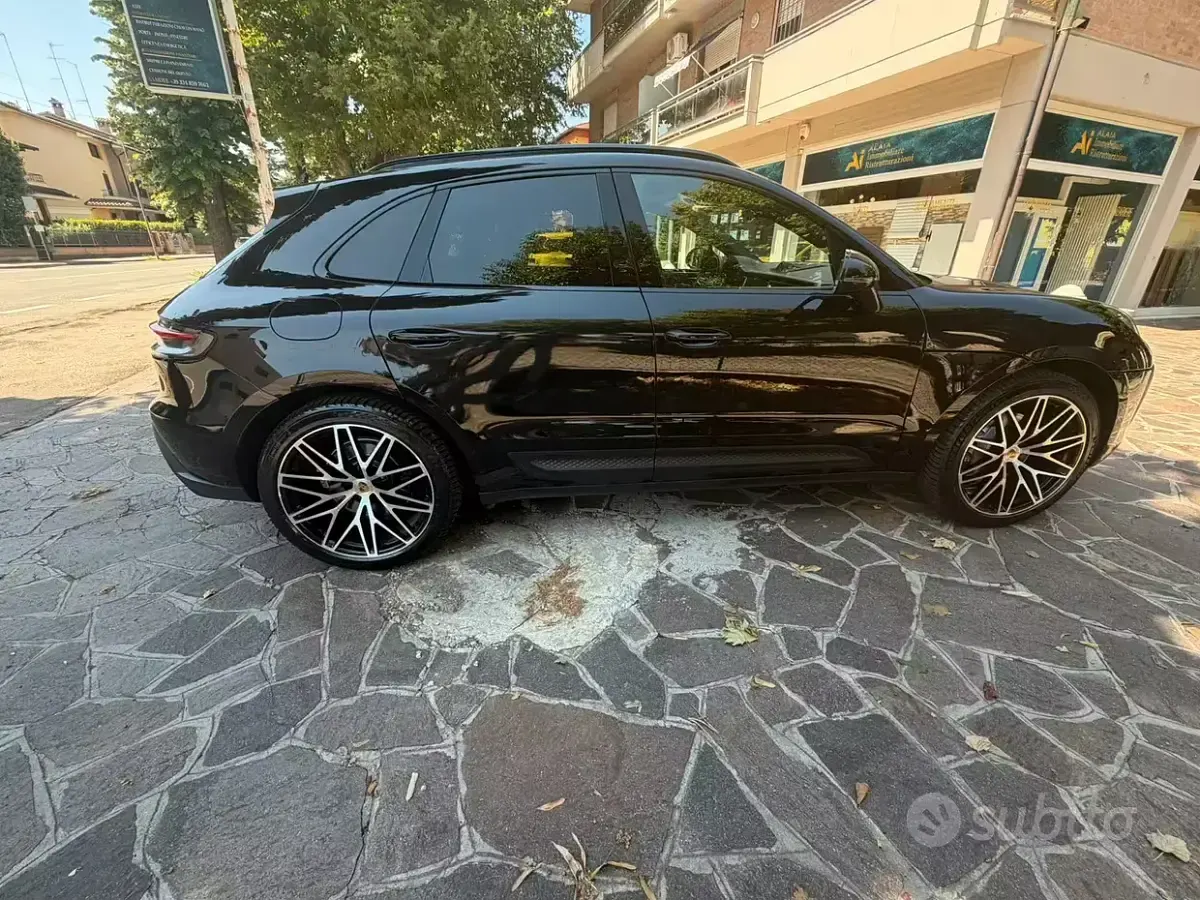 Usata Porsche Macan 265 CV (194 kW) 2022 Nero SUV