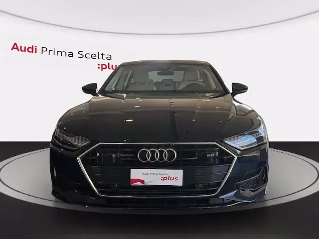 Usata Audi A7 Sportback Business Plus 340 CV (250 kW) 2023 Blu firmamento metallizzato Utilitaria