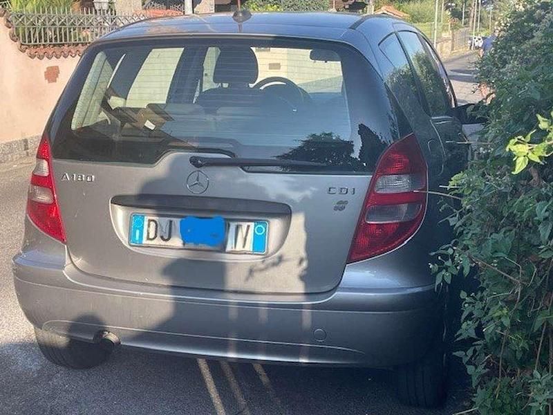 Usata Mercedes A180 Classic 116 CV (85 kW) 2007 Beige Monovolume