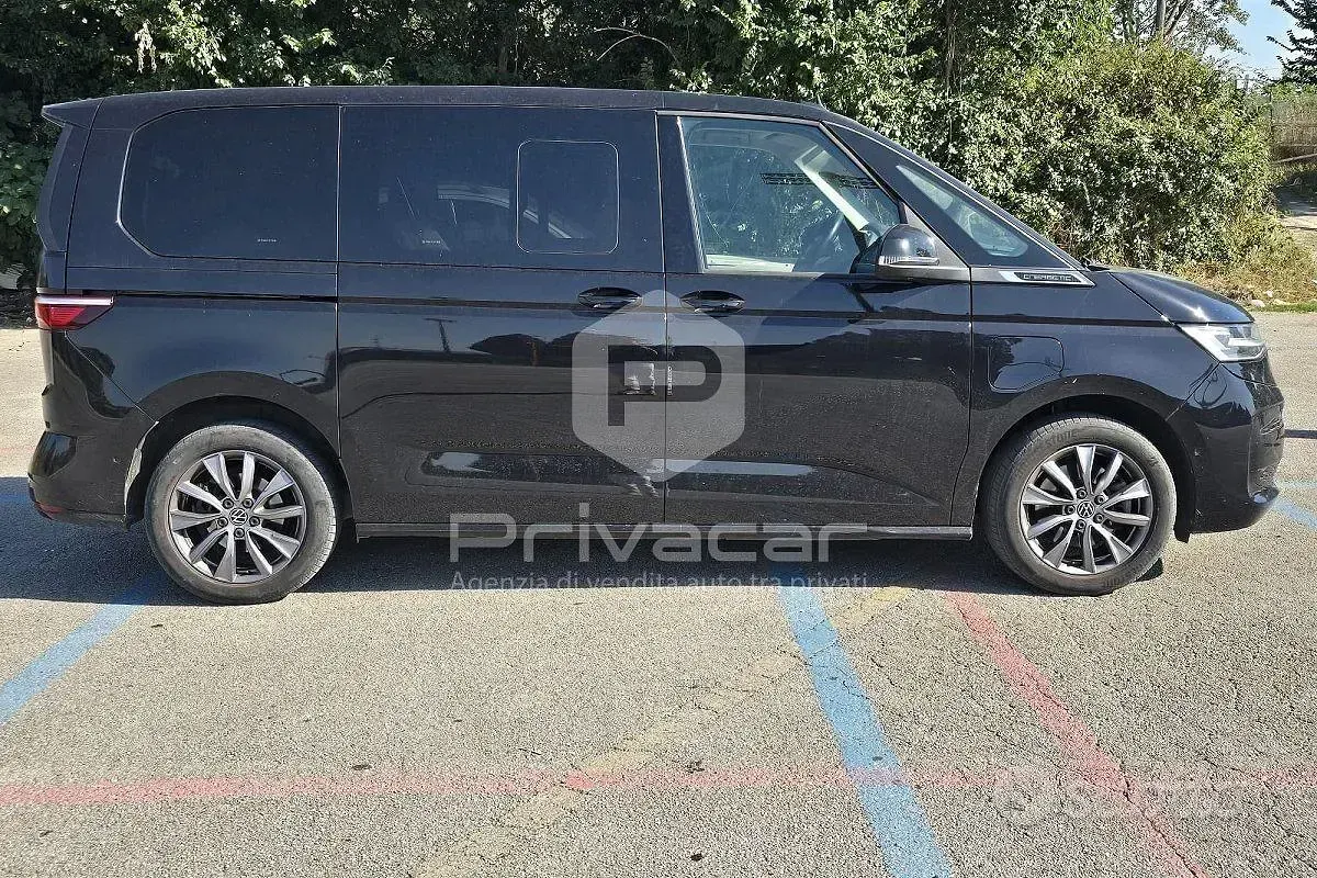 Usata VW Multivan Life 150 CV (110 kW) 2023 Nero Monovolume