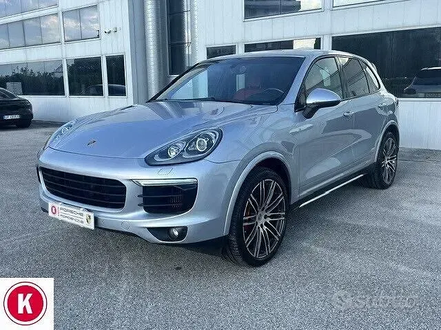 Usata Porsche Cayenne Platinum Edition 250 CV (183 kW) 2017 Grigio SUV
