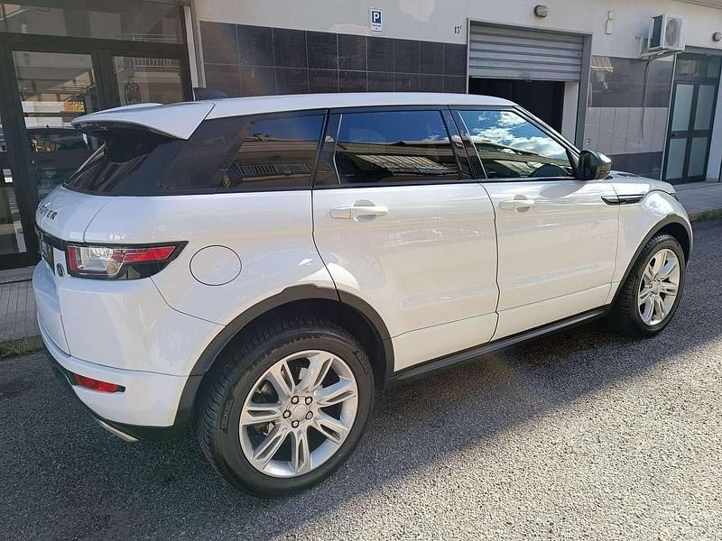 Usata Land Rover Range Rover evoque HSE Dynamic 179 CV (131 kW) 2018 Bianco SUV