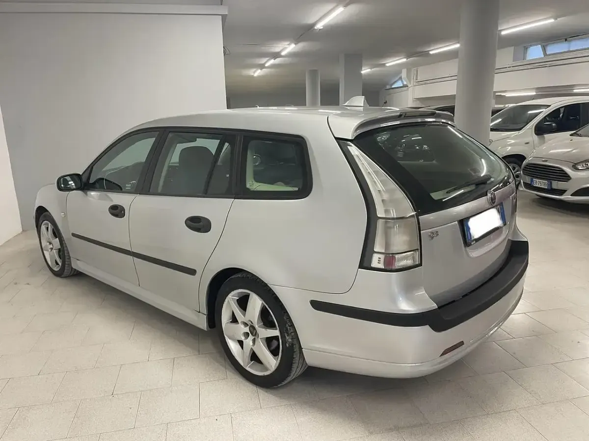 Usata Saab 9-3 Vector 120 CV (88 kW) 2007 Grigio Station wagon