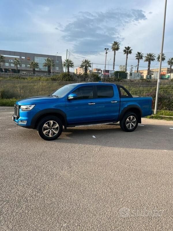 Usata 2024 EVO Cross 4 Pick-up | 24.500 € (Buon prezzo) - Immagine 1/4