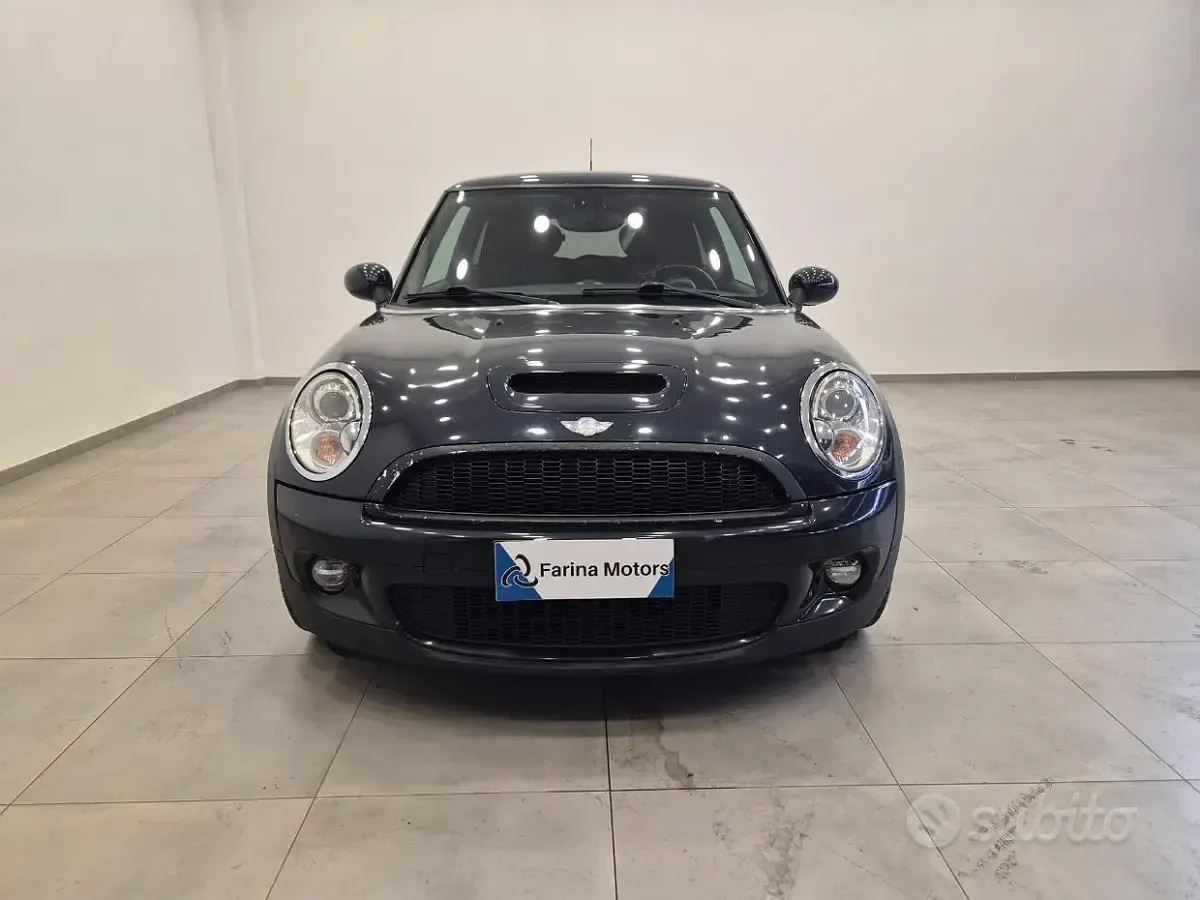 Usata Mini Cooper S 170 CV (125 kW) 2007 Nero Utilitaria