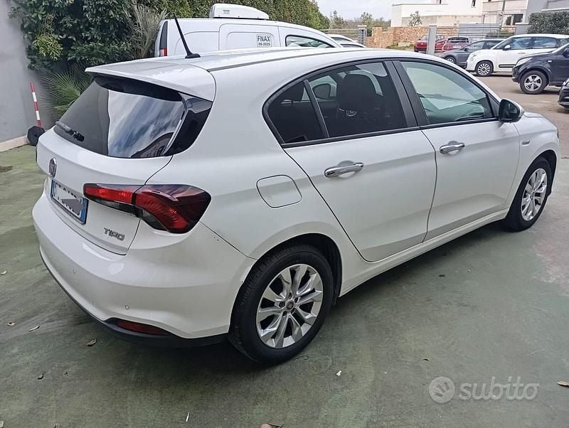 Usata Fiat Tipo Business 95 CV (69 kW) 2018 Bianco Berlina