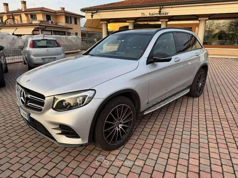 Usata Mercedes GLC43 AMG Premium 204 CV (150 kW) 2019 Gray SUV