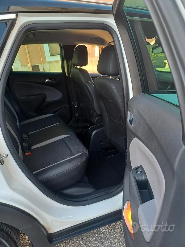 Usata Opel Crossland X 2019 Bianco SUV