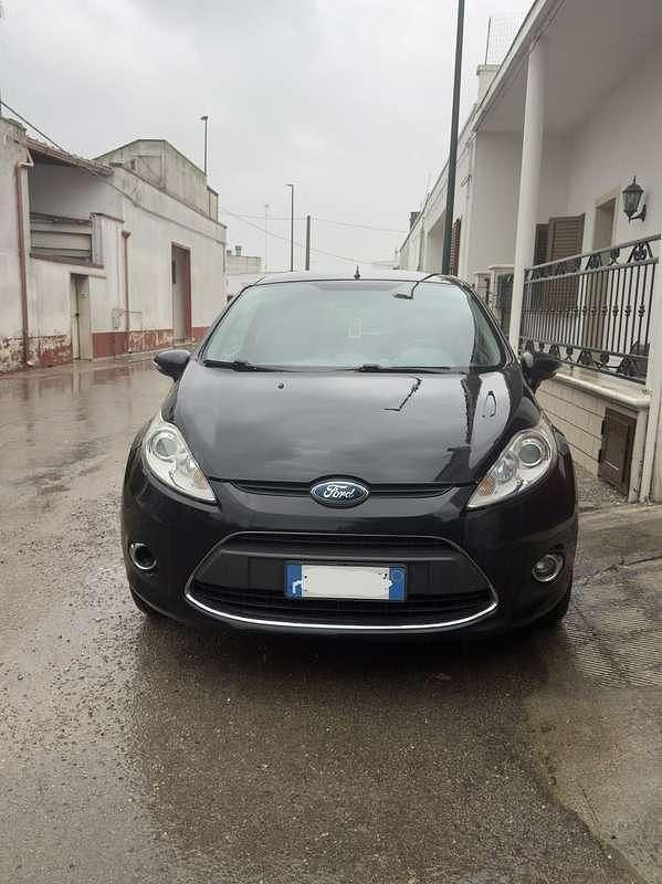 Usata Ford Fiesta Titanium 95 CV (69 kW) 2010 Berlina