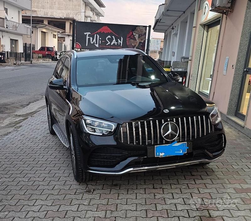 Usata Mercedes GLC220 Premium Plus 194 CV (142 kW) 2019 Nero SUV