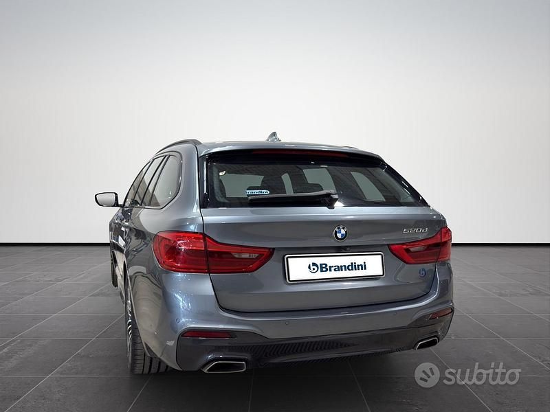 Usata BMW 520 M Sport 190 CV (139 kW) 2019 Grigio Station wagon