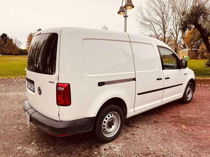 Usata VW Caddy 110 CV (80 kW) 2019 Bianco Monovolume