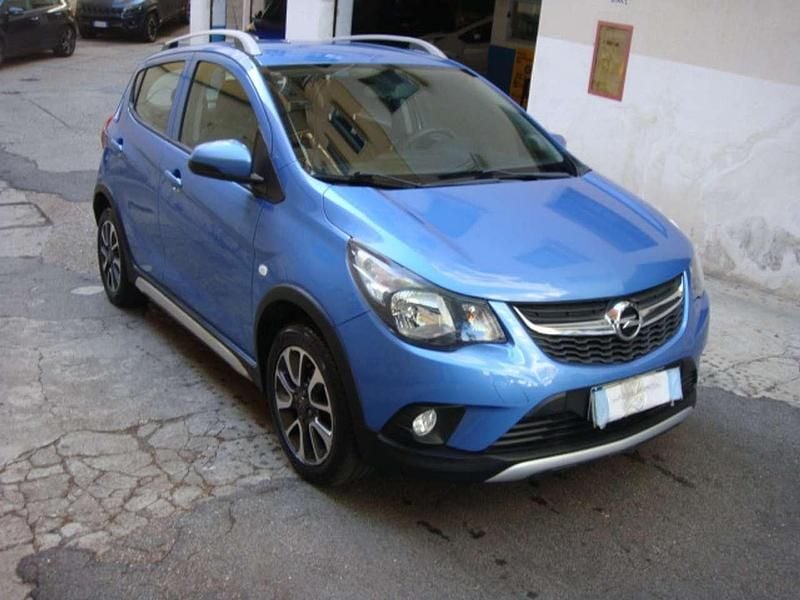 Usata Opel Karl Rocks 75 CV (55 kW) 2018 Blu/azzurro Utilitaria