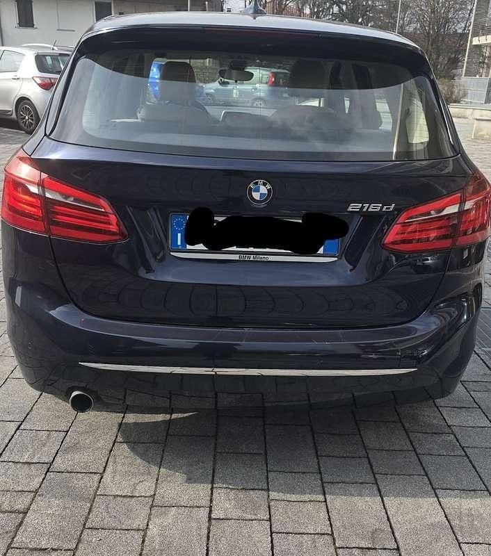 Usata BMW 216 Active Tourer Luxury Line 116 CV (85 kW) 2015 Blu/azzurro Monovolume