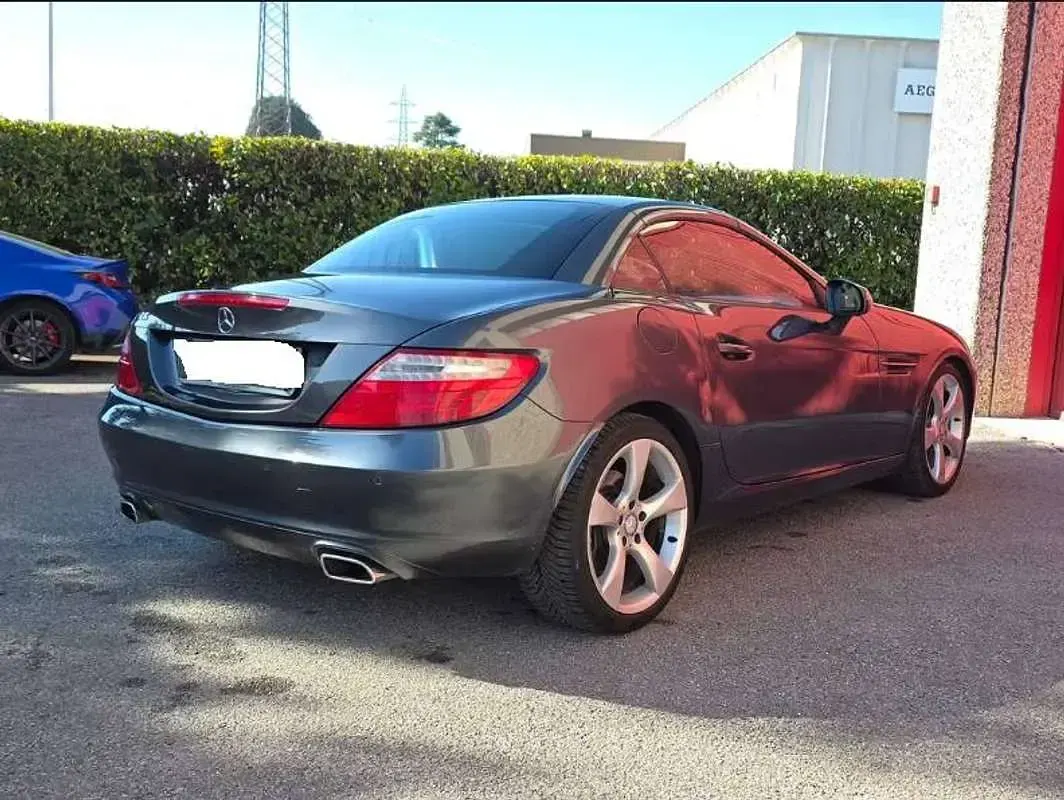 Usata Mercedes SLK200 Premium 184 CV (135 kW) 2013 Grigio Cabrio
