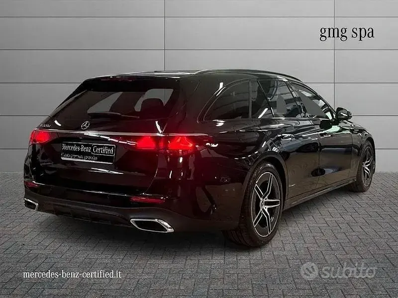 Nuova Mercedes E220 AMG line 197 CV (144 kW) 2026 Nero Station wagon